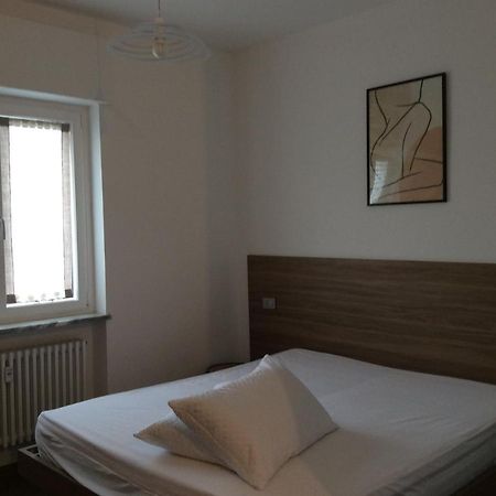 Lo Tsanty Hotel Senin Exterior photo